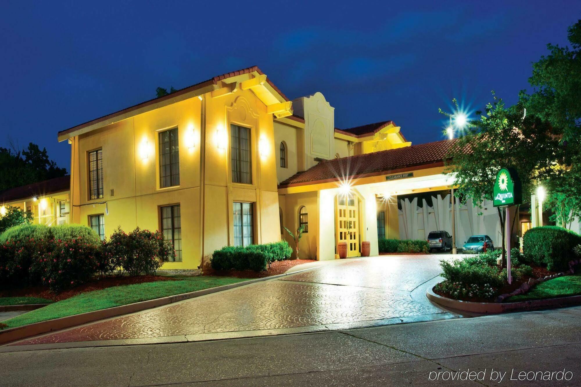 La Quinta Inn By Wyndham Baton Rouge University Area Экстерьер фото